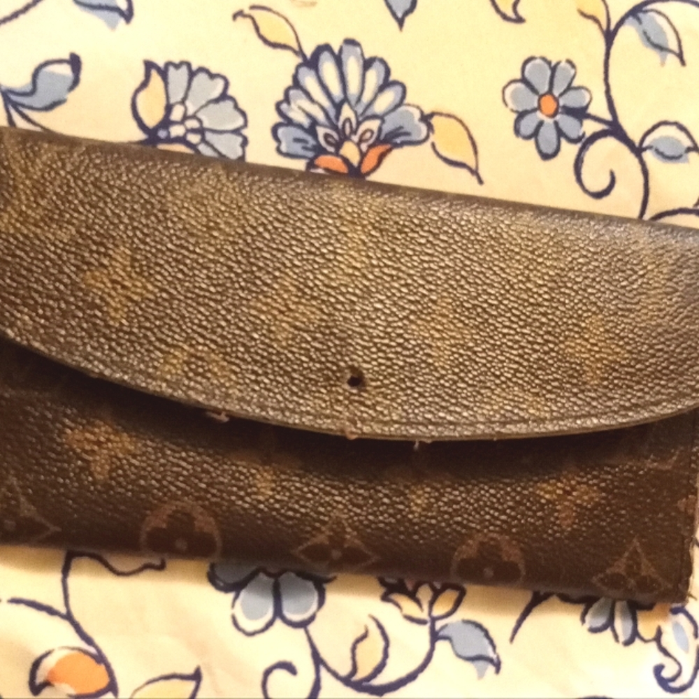 Auth:Louis Vuitton